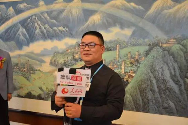 東莞通榮制衣董事長(zhǎng)鄧立萬(wàn)